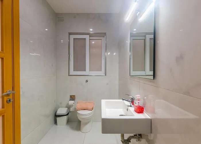 New Spacious 3 Bdr 2 Bth Bugibba S Appartamento