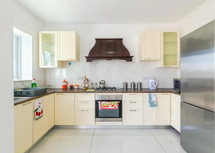 Appartamento New Spacious 3 Bdr 2 Bth Bugibba S St. Paul's Bay