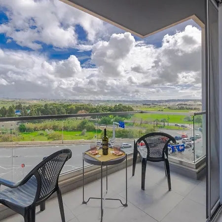 New Spacious 3 Bdr 2 Bth Bugibba S * St. Paul's Bay